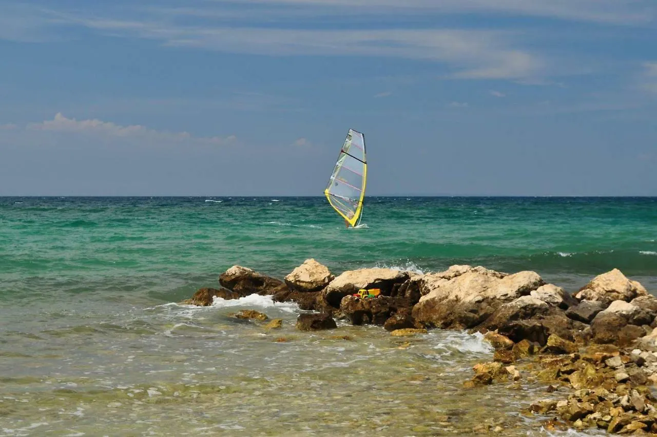 Luciana Apartment Povljana Croatia