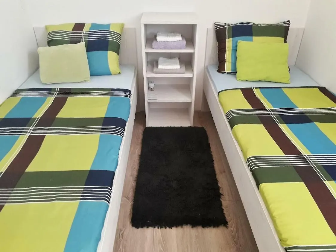 Apartmán Luciana Povljana 0*,